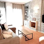 Family-Friendly Home In Central Barcelona 4Bdr