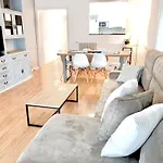 Family-Friendly Home In Central Barcelona 4Bdr