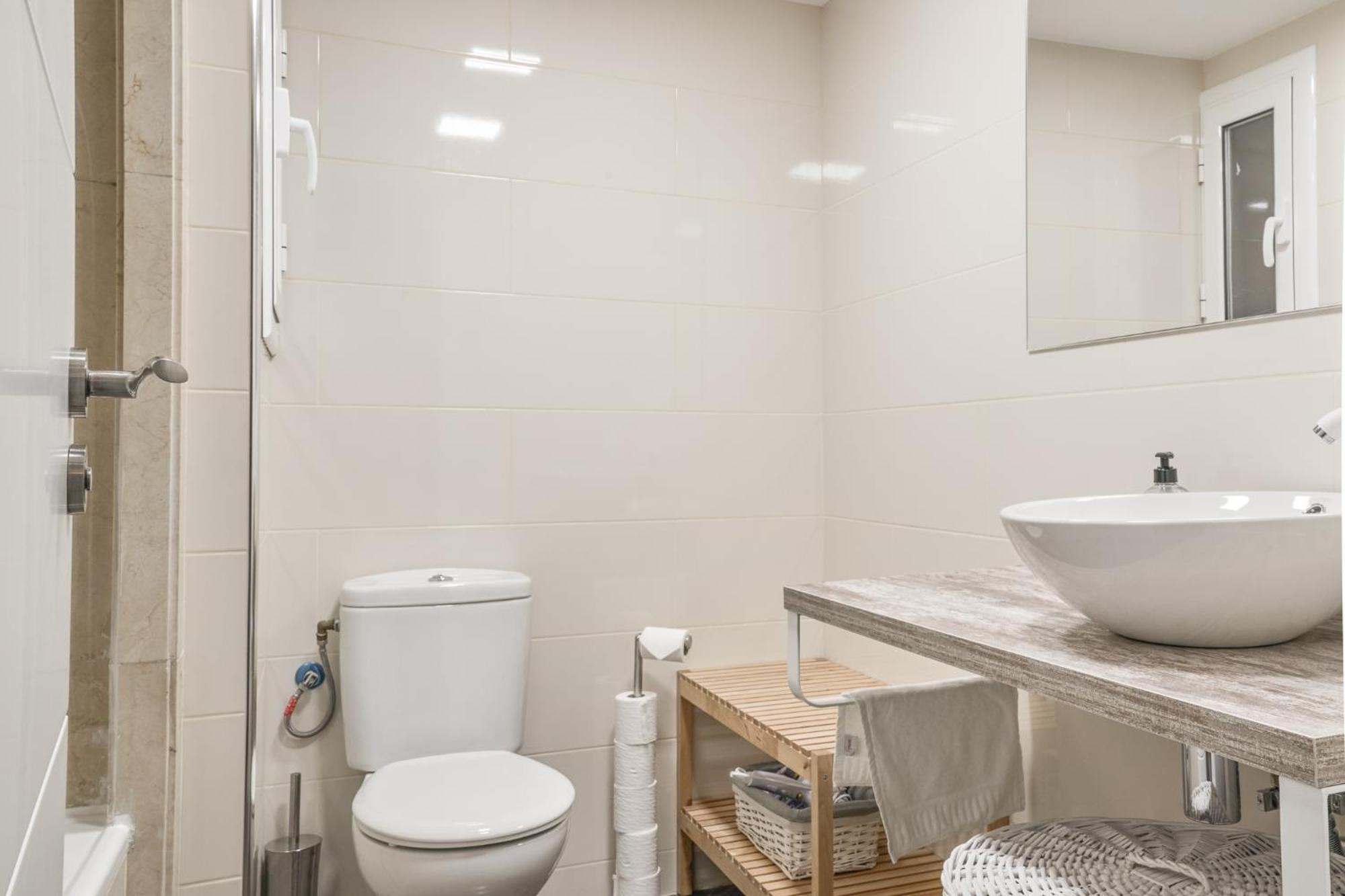 Family-friendly In 4bdr Barcellona